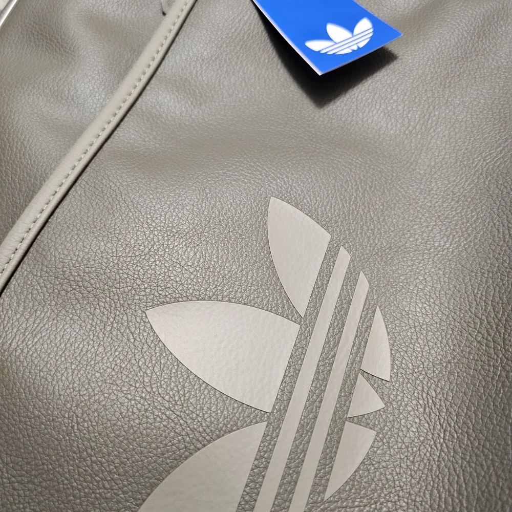 adidas Originals Airliner Trefoil Messenger Bag